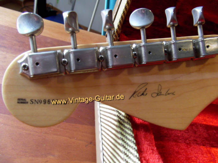 Fender Richie Sambora Stratocaster d.jpg